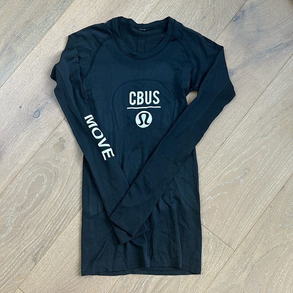 Lululemon Swiftly tech Long Sleeve
